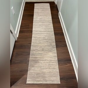 Table runner